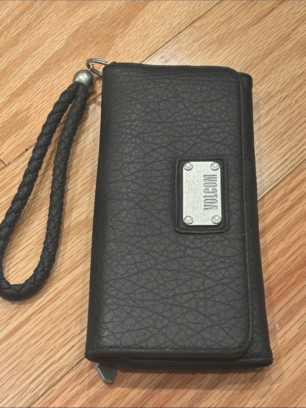 Volcom Long Wallet - Picture 3 of 13